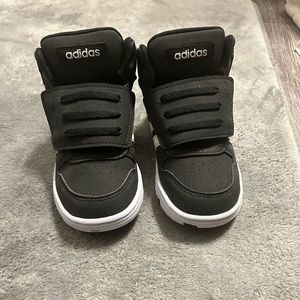 Adidas sneakers 9c